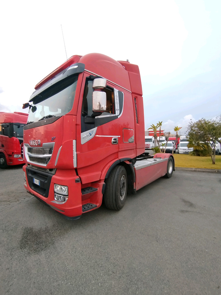 Iveco Stralis 570 XP - Gjysmë-kamion: foto 3 Iveco Stralis 570 XP - Gjysmë-kamion: foto 3
