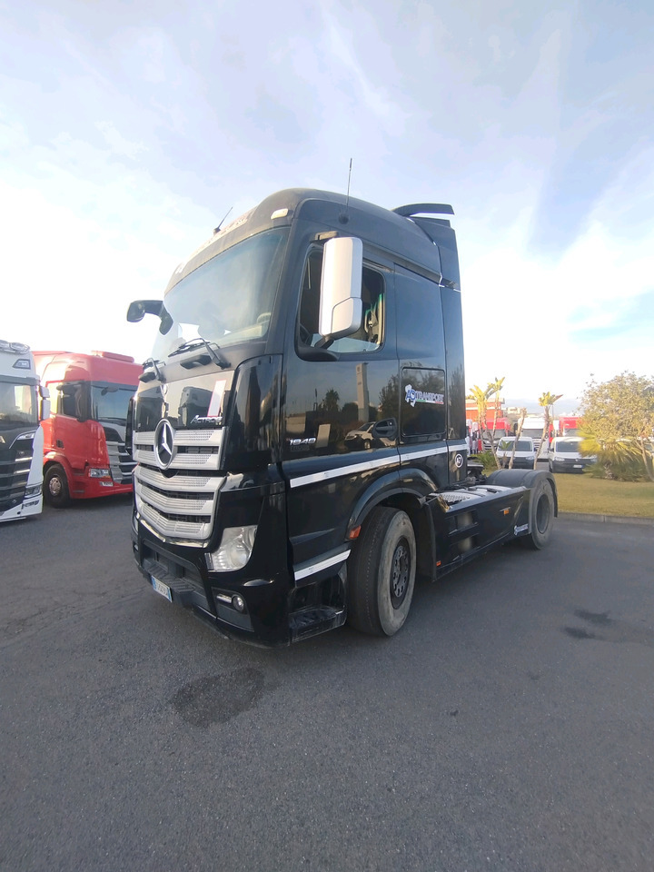Mercedes Actros 1848 - Gjysmë-kamion: foto 2 Mercedes Actros 1848 - Gjysmë-kamion: foto 2
