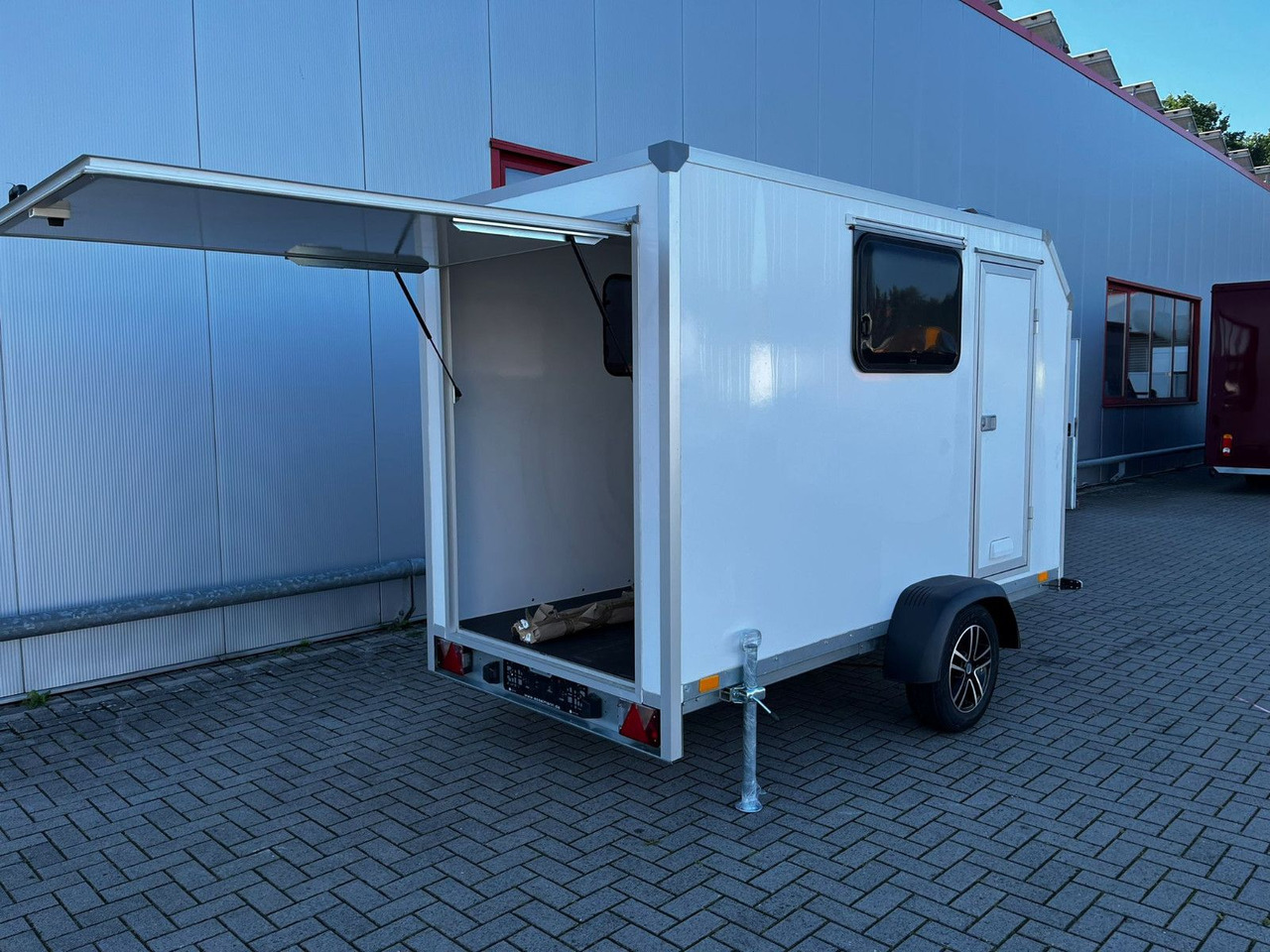 Esselmann Caravello Motorrad Anhänger - Rimorkio për motoçikleta: foto 2 Esselmann Caravello Motorrad Anhänger - Rimorkio për motoçikleta: foto 2