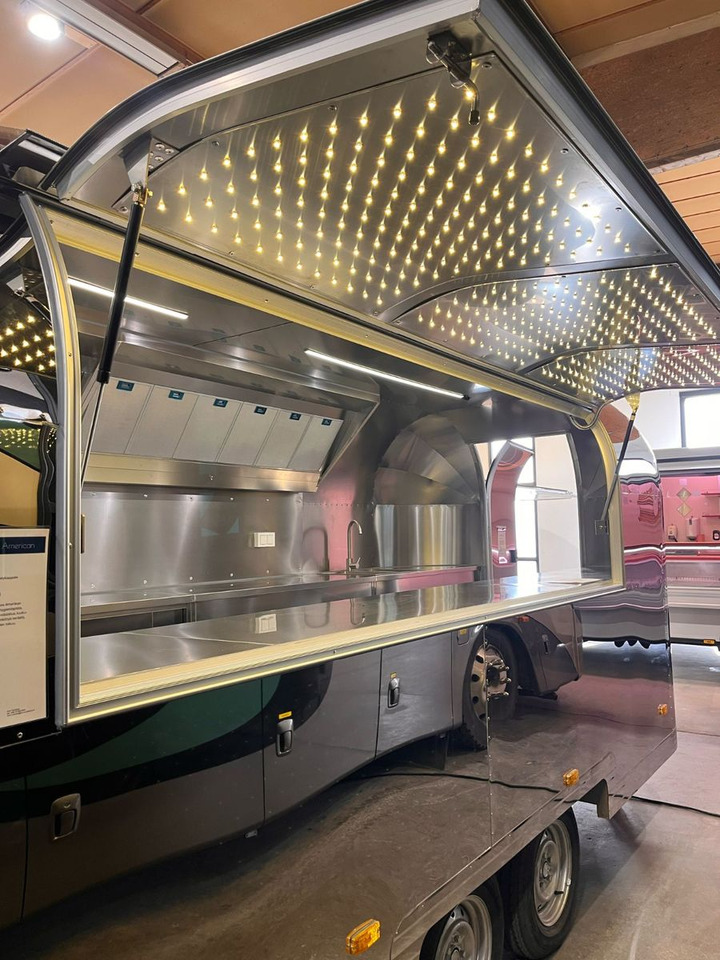Esselmann Delistar Foodtruck 6000 ähn. Airstream - Rimorkio shpërndarëse: foto 5 Esselmann Delistar Foodtruck 6000 ähn. Airstream - Rimorkio shpërndarëse: foto 5
