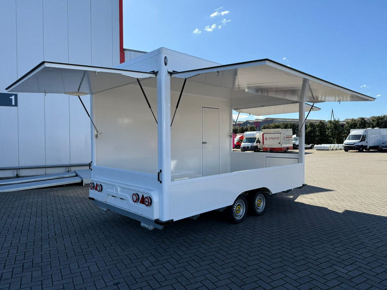 Esselmann Karello 4.2i Verkaufsanhänger Imbiss - Rimorkio shpërndarëse: foto 4 Esselmann Karello 4.2i Verkaufsanhänger Imbiss - Rimorkio shpërndarëse: foto 4