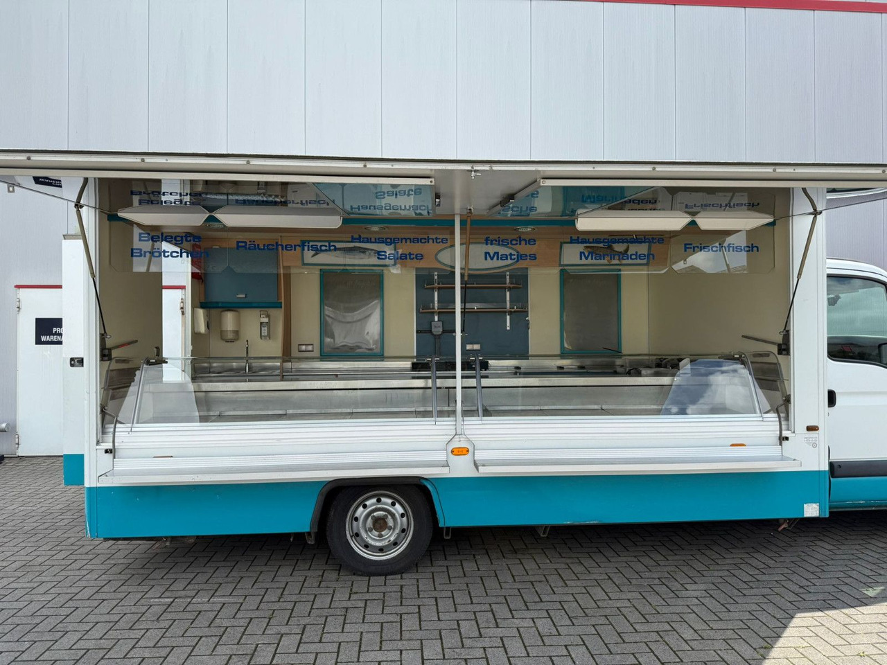 Renault Borco Höhns Fischmobil - Kamion shpërndarës: foto 1 Renault Borco Höhns Fischmobil - Kamion shpërndarës: foto 1