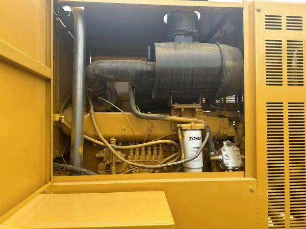 CAT 140K - Ngjeshës: foto 2 CAT 140K - Ngjeshës: foto 2