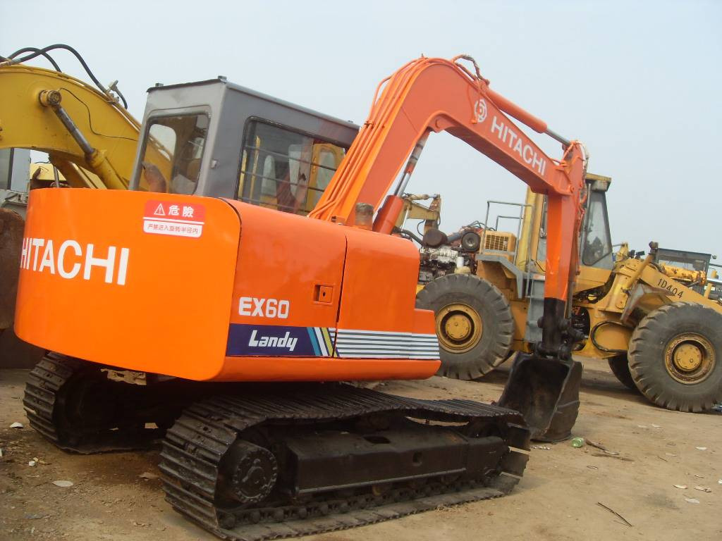 Hitachi EX60 - Miniekskavator: foto 1 Hitachi EX60 - Miniekskavator: foto 1
