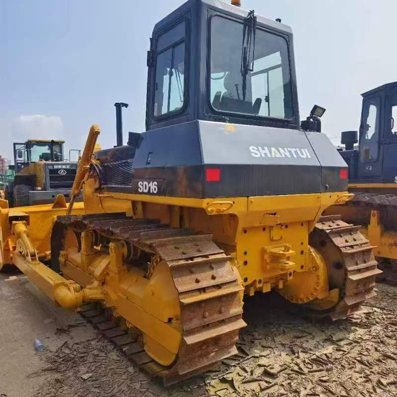 Shantui SD16 - Buldozer: foto 3 Shantui SD16 - Buldozer: foto 3