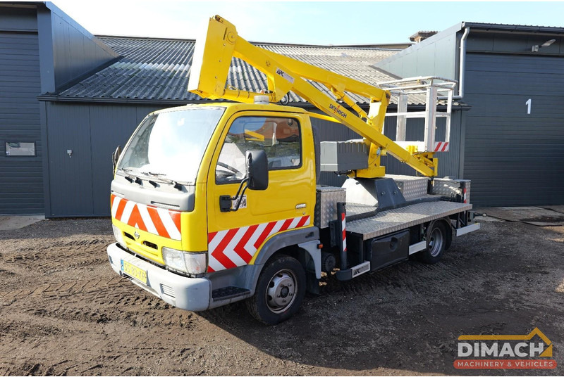 Nissan Cabstar E Sky high autohoogwerker 12meter elektrisch bedienbaar. manbak capaciteit 215kilo - Kamioncine: foto 1 Nissan Cabstar E Sky high autohoogwerker 12meter elektrisch bedienbaar. manbak capaciteit 215kilo - Kamioncine: foto 1