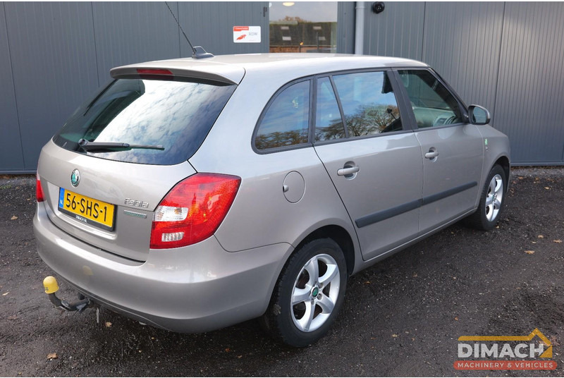 Škoda Fabia Airco - stationwagen - 5 deurs - NL auto - SUV: foto 2 Škoda Fabia Airco - stationwagen - 5 deurs - NL auto - SUV: foto 2