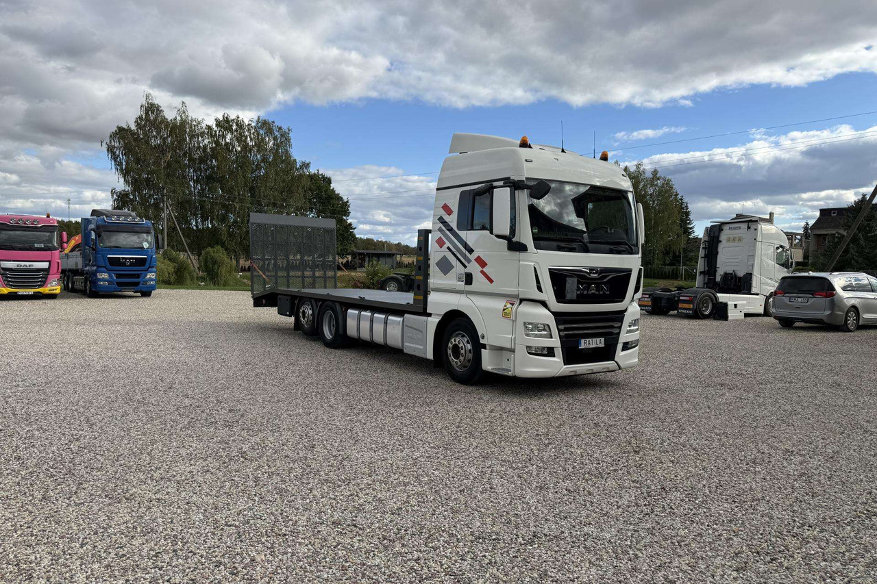 MAN TGX 26.420 - Autotransportues: foto 3 MAN TGX 26.420 - Autotransportues: foto 3