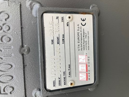 Attache hydraulique et godet 900 mm renforcé - Kovë: foto 3 Attache hydraulique et godet 900 mm renforcé - Kovë: foto 3