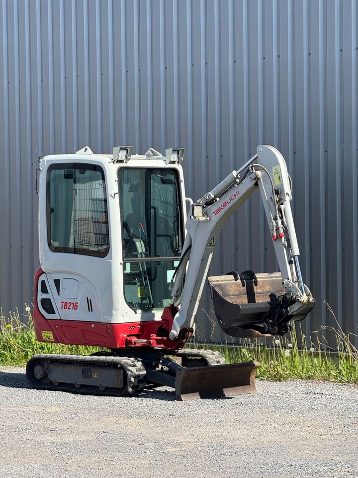 Takeuchi TB216 - Miniekskavator: foto 2 Takeuchi TB216 - Miniekskavator: foto 2