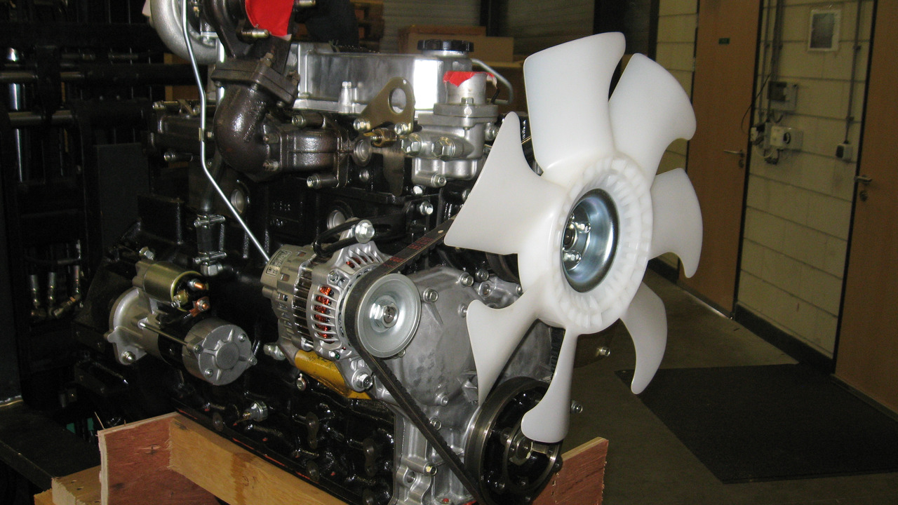 Mitsubishi S4S-Z3DT65SP 62 kW @ 2500 rpm - Motori për Fadrom: foto 2 Mitsubishi S4S-Z3DT65SP 62 kW @ 2500 rpm - Motori për Fadrom: foto 2
