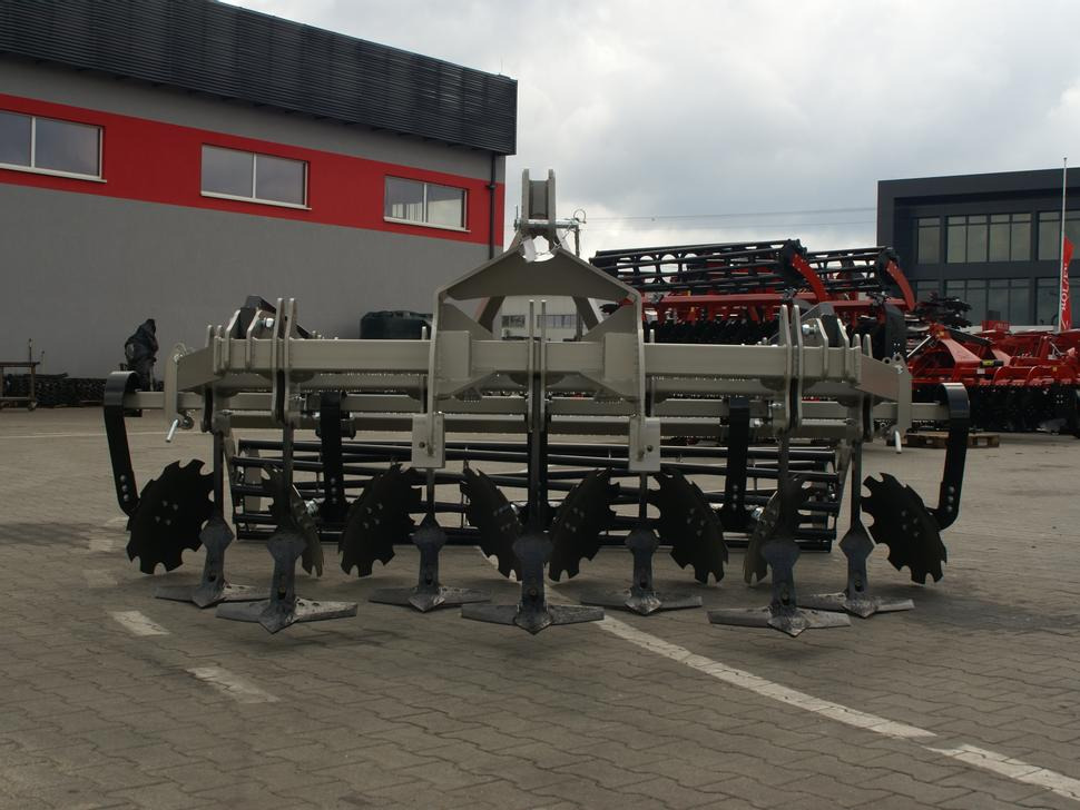 ROLEX Flügelschargrubber / Stubble cultivator / Dechaumeur à dents / Aratri stoppiatori / Стерневой культиватор / Agregat podorywkowy 3 m - Kultivator: foto 2 ROLEX Flügelschargrubber / Stubble cultivator / Dechaumeur à dents / Aratri stoppiatori / Стерневой культиватор / Agregat podorywkowy 3 m - Kultivator: foto 2