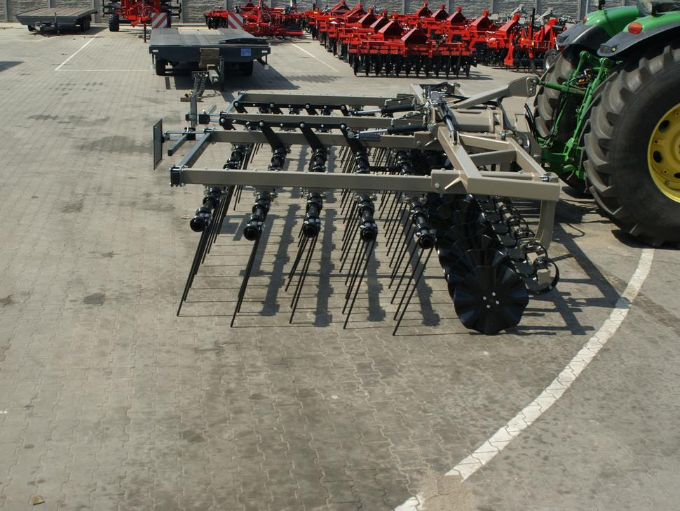 ROLEX Mulchegge / Mulch harrow / Herse de déchaumage / Erpice pacciamante / Борона для мульчирования / Brona mulczowa 7,5 m - Lesë me bari: foto 4 ROLEX Mulchegge / Mulch harrow / Herse de déchaumage / Erpice pacciamante / Борона для мульчирования / Brona mulczowa 7,5 m - Lesë me bari: foto 4