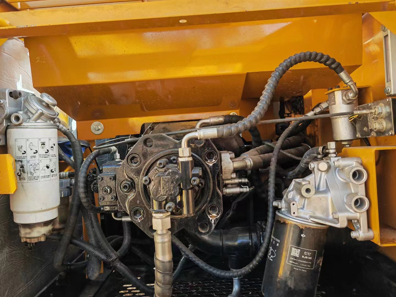 SANY SY215 - Ekskavator me zinxhirë: foto 5 SANY SY215 - Ekskavator me zinxhirë: foto 5