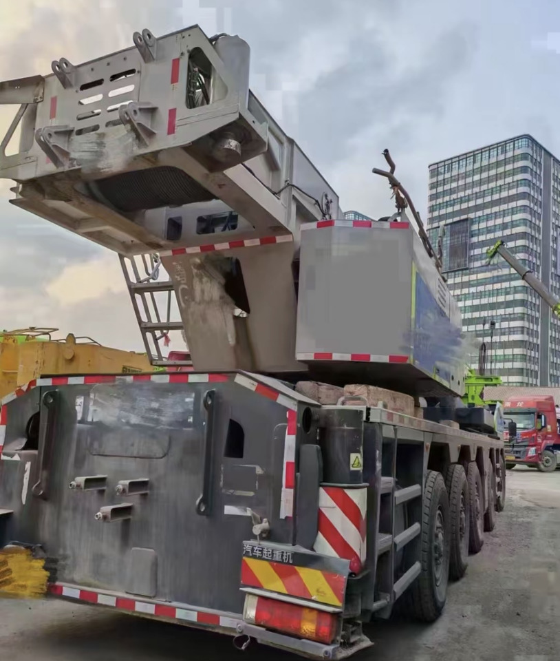 ZOOMLION ZOOMLION ZOOMLION - Autovinç: foto 4 ZOOMLION ZOOMLION ZOOMLION - Autovinç: foto 4