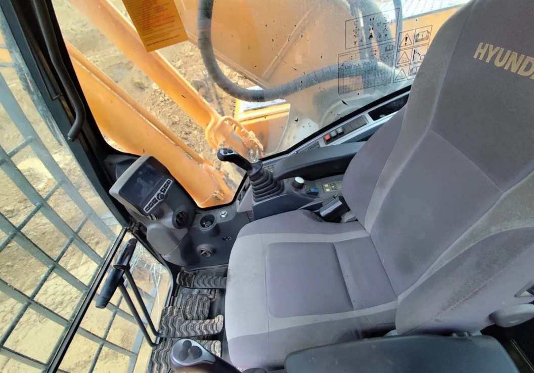 HYUNDAI NLC 300 - Ekskavator me zinxhirë: foto 3 HYUNDAI NLC 300 - Ekskavator me zinxhirë: foto 3