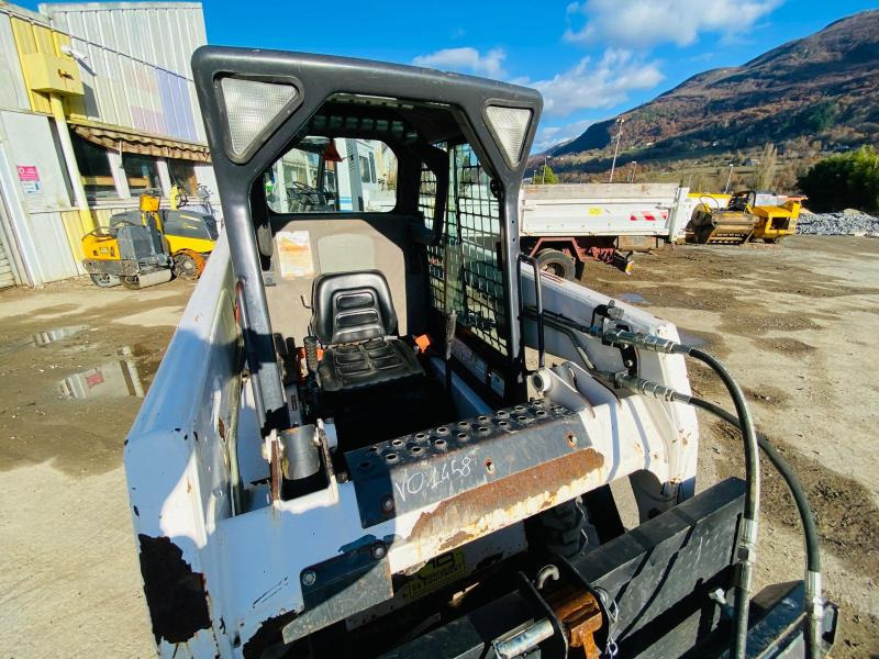Mini fadrom BOBCAT S100 mini chargeuse sur pneu (AVEC ACCESSOIRES): foto 9
