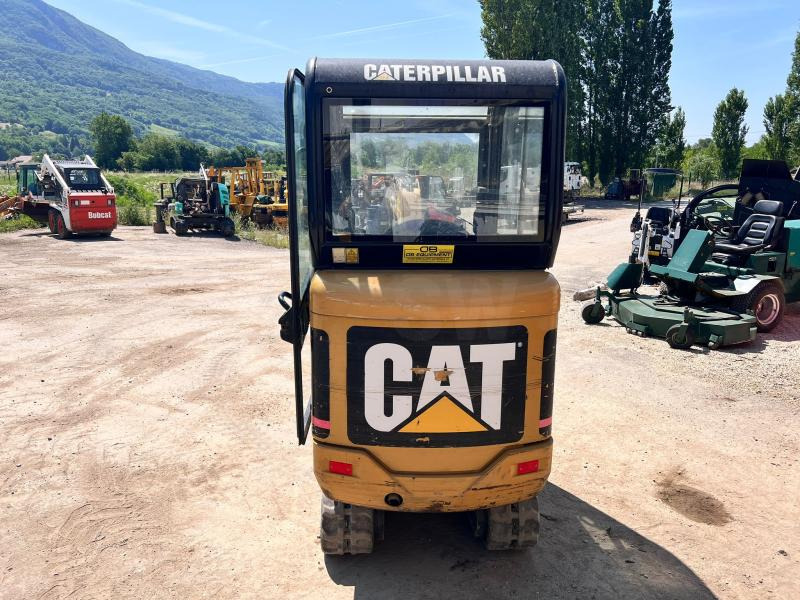 Caterpillar 301.6C MINIPELLE 1,7T (NET DE TVA) - Miniekskavator: foto 3 Caterpillar 301.6C MINIPELLE 1,7T (NET DE TVA) - Miniekskavator: foto 3