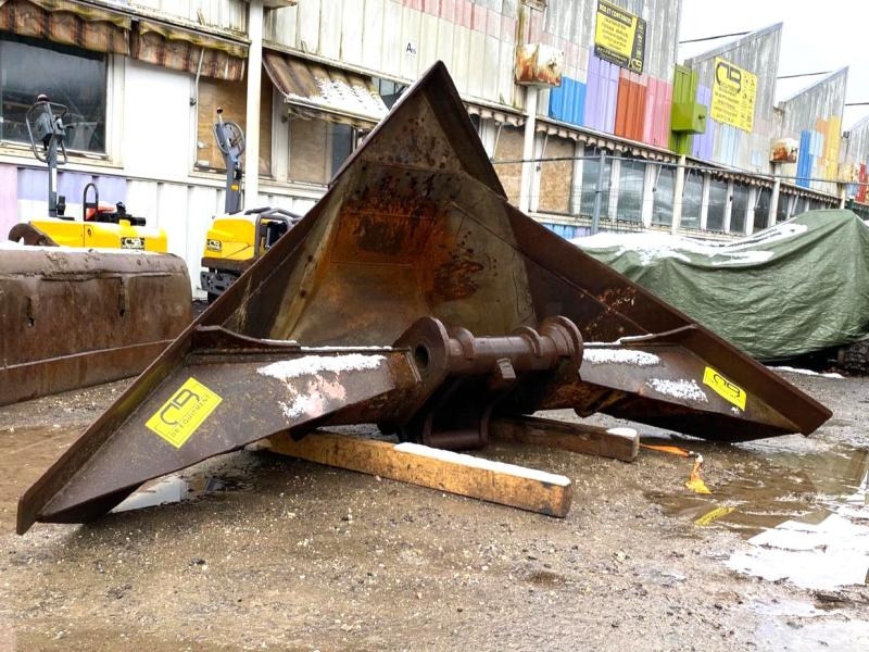 Godet trapèze attache Morin M6 - Kovë ekskavatori: foto 1 Godet trapèze attache Morin M6 - Kovë ekskavatori: foto 1