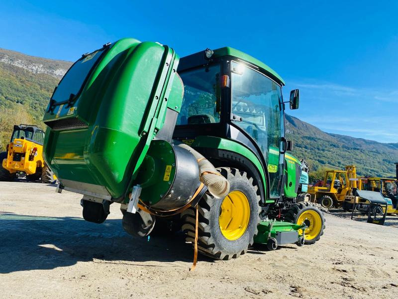 John Deere 2038R avec plateau de coupe et bas de ramassage - Minitraktor: foto 5 John Deere 2038R avec plateau de coupe et bas de ramassage - Minitraktor: foto 5