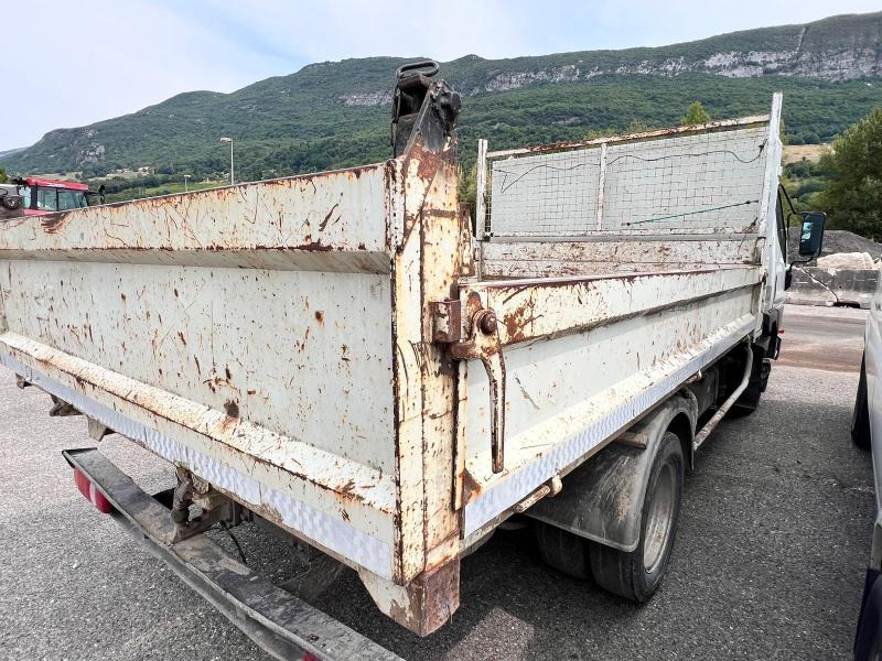 Mitsubishi Canter FB634 D CAMION BENNE (NET DE TVA) - Kamioncine vetëshkarkuese: foto 5 Mitsubishi Canter FB634 D CAMION BENNE (NET DE TVA) - Kamioncine vetëshkarkuese: foto 5