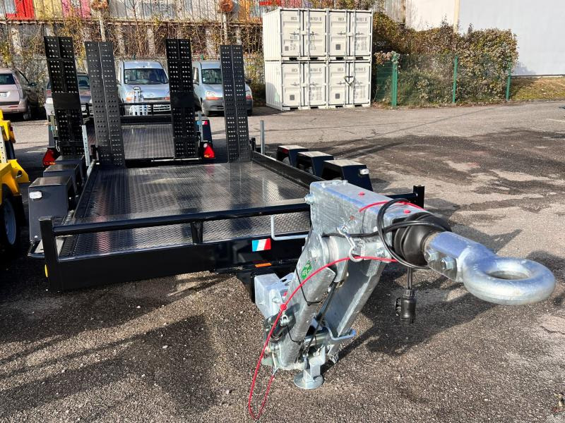 Moiroud TR3500 3 ESSIEUX 3T5 NEUVE MOIROUD NOIRE LARGE - Rimorkio për makineri ndërtimi: foto 3 Moiroud TR3500 3 ESSIEUX 3T5 NEUVE MOIROUD NOIRE LARGE - Rimorkio për makineri ndërtimi: foto 3