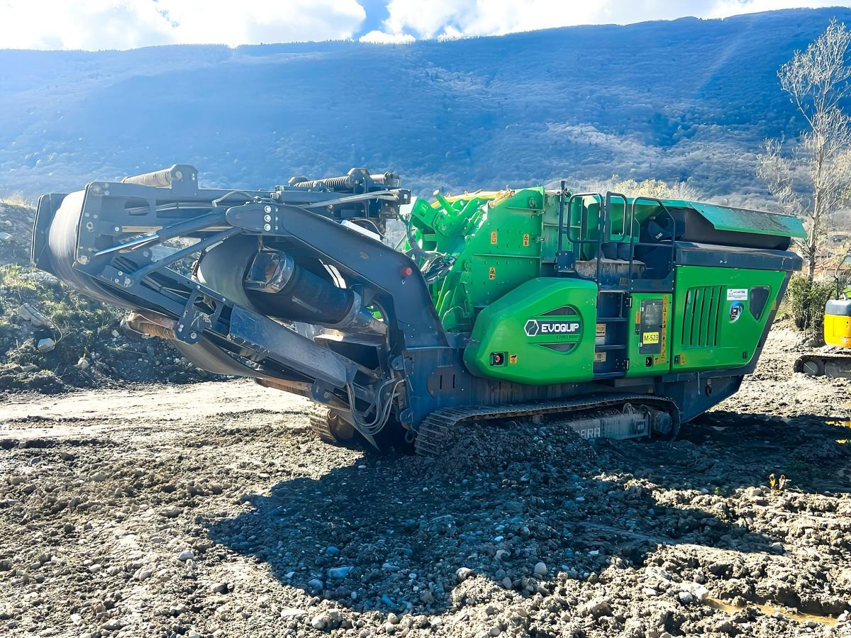 TEREX EVOQUIP COBRA 290R CONCASSEUR MOBILE A CHENILLE - Gurëthyesi: foto 4 TEREX EVOQUIP COBRA 290R CONCASSEUR MOBILE A CHENILLE - Gurëthyesi: foto 4