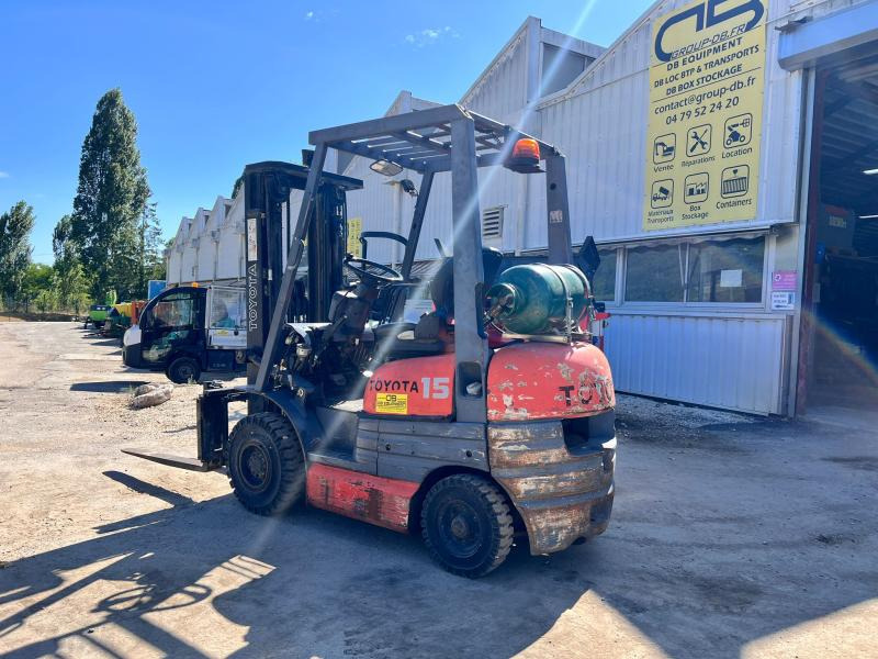 Toyota 426 FGF15 CHARIOT ELEVATEUR A GAZ 1,5T 4,3m - Pirun më gaz: foto 2 Toyota 426 FGF15 CHARIOT ELEVATEUR A GAZ 1,5T 4,3m - Pirun më gaz: foto 2