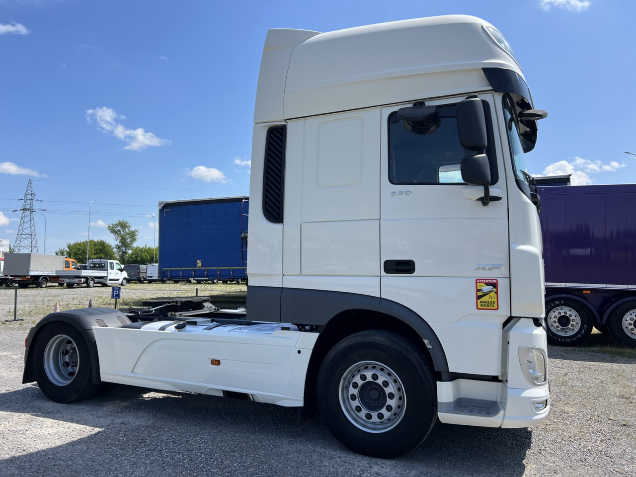 DAF XF 530 FT - Gjysmë-kamion: foto 4 DAF XF 530 FT - Gjysmë-kamion: foto 4