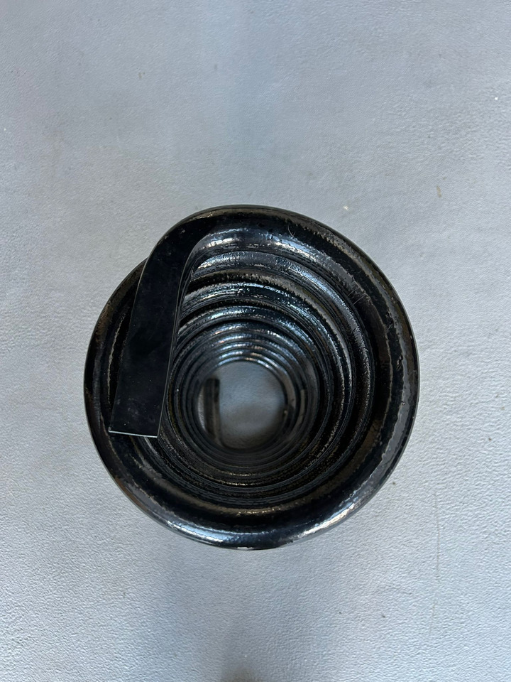 MAN KAT 1-8X8-6X6-4X4-REAR SPRING-OFF-ROAD TRUCK - Pjesë këmbimi: foto 2 MAN KAT 1-8X8-6X6-4X4-REAR SPRING-OFF-ROAD TRUCK - Pjesë këmbimi: foto 2