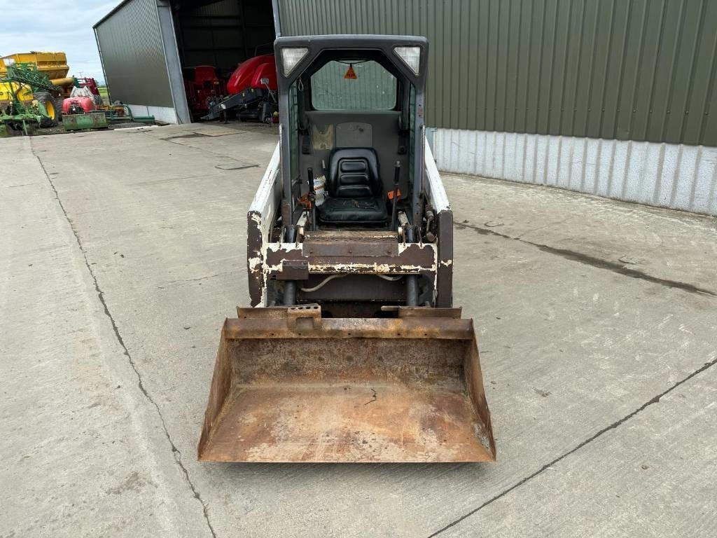 Bobcat S 100 - Mini fadrom: foto 5 Bobcat S 100 - Mini fadrom: foto 5
