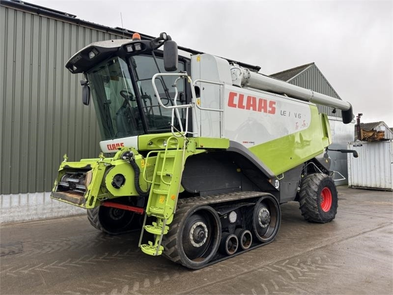 Claas Lexion 600TT c/w V1200 Header - Kokë e makinës korrëse: foto 5 Claas Lexion 600TT c/w V1200 Header - Kokë e makinës korrëse: foto 5