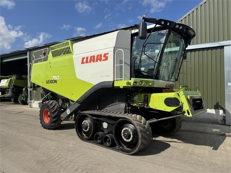 Claas Lexion 750TT APS Hybrid c/w V90 - Kokë e makinës korrëse: foto 3 Claas Lexion 750TT APS Hybrid c/w V90 - Kokë e makinës korrëse: foto 3
