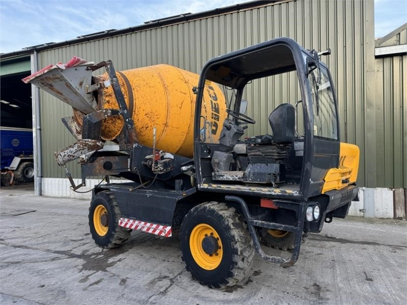 Dieci LH 683 Concrete Mixer - Shkarkues teleskopik: foto 4 Dieci LH 683 Concrete Mixer - Shkarkues teleskopik: foto 4