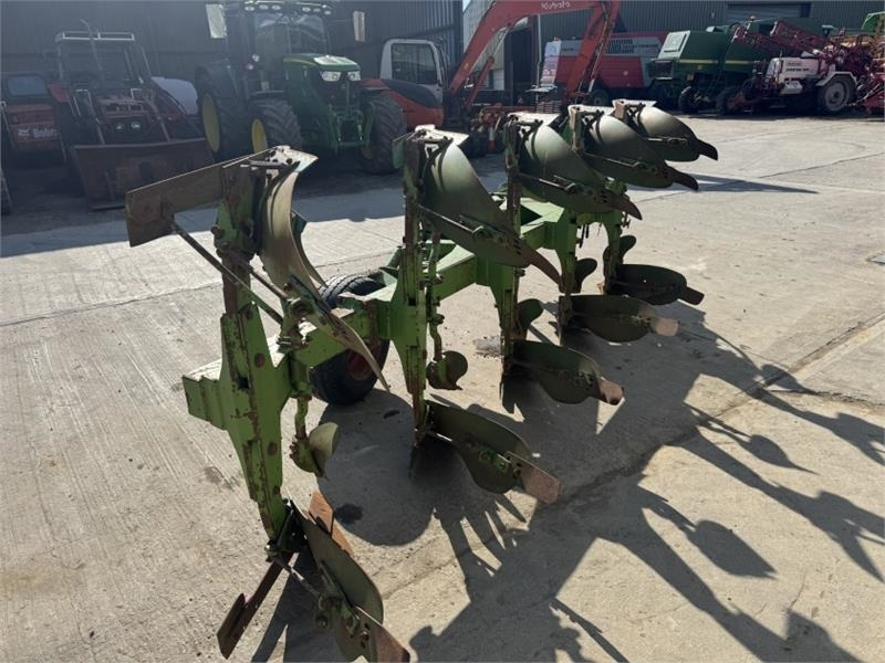 Dowdeswell DP7 4+1 - Plug: foto 4 Dowdeswell DP7 4+1 - Plug: foto 4