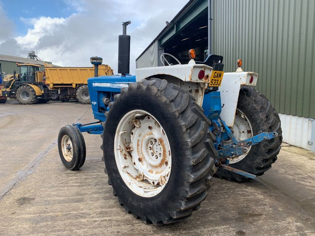 Ford 7000 - Traktor: foto 3 Ford 7000 - Traktor: foto 3