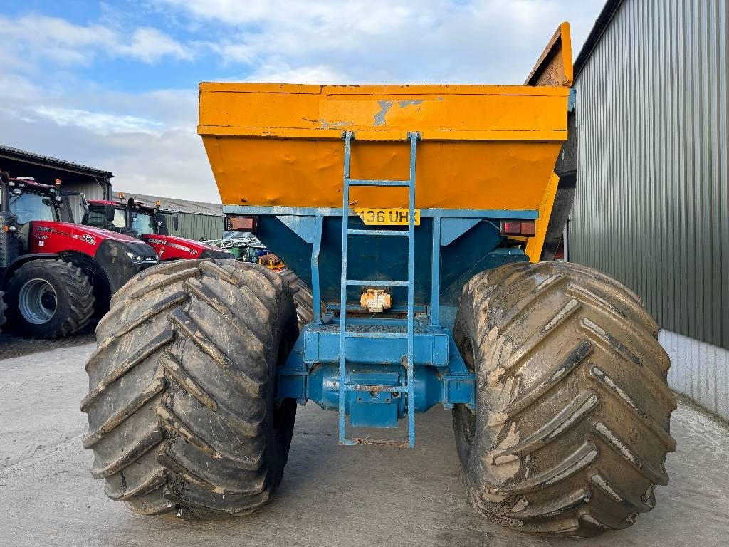 Ford 8210 Self Propelled Gravel Cart - Traktor: foto 3 Ford 8210 Self Propelled Gravel Cart - Traktor: foto 3