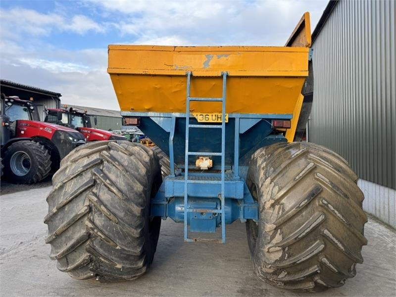 Traktor Ford 8210 Self Propelled Gravel Cart: foto 6