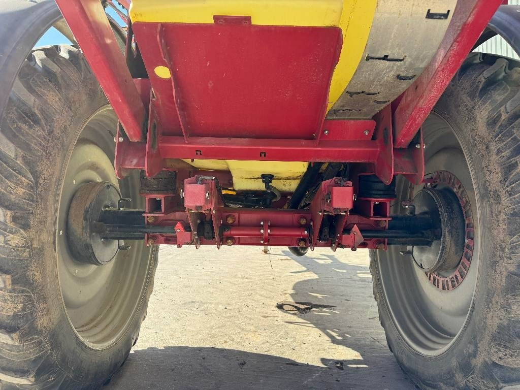 Hardi Navigator 3000L 24m - Spërkatës me rimorkio: foto 4 Hardi Navigator 3000L 24m - Spërkatës me rimorkio: foto 4