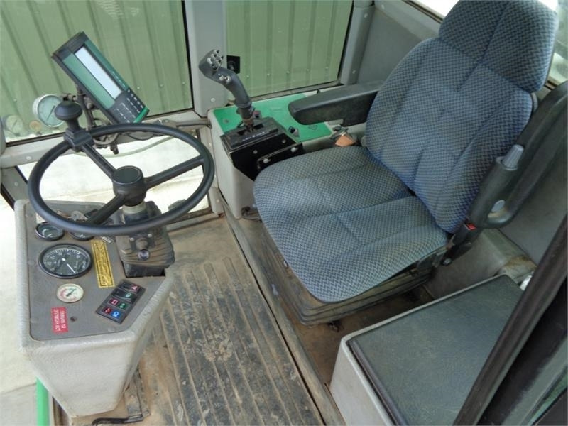Househam Househam Imp 28/24 M Self-Propelled Sprayer *Video - Spërkatës i montuar në traktor: foto 4 Househam Househam Imp 28/24 M Self-Propelled Sprayer *Video - Spërkatës i montuar në traktor: foto 4
