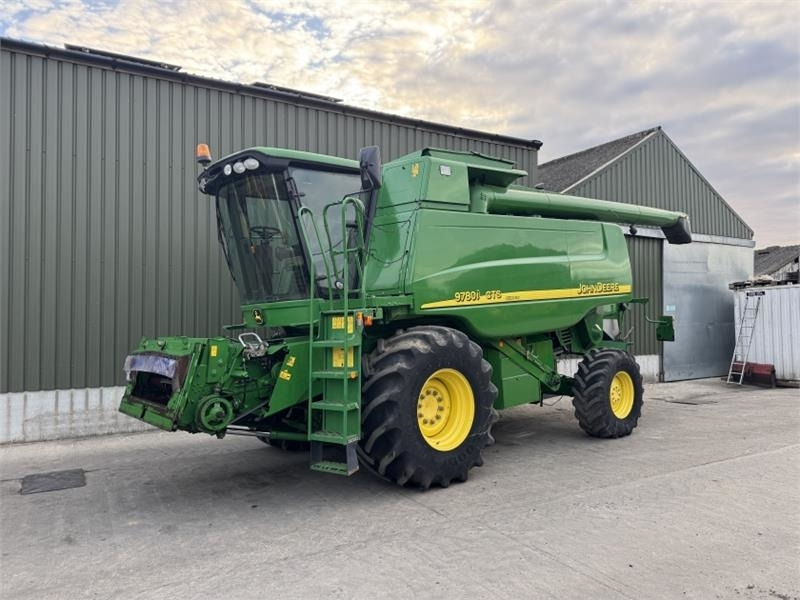 John Deere CTS 9780i Hillmaster c/w 625 Premium Flow Header - Kokë e makinës korrëse: foto 1 John Deere CTS 9780i Hillmaster c/w 625 Premium Flow Header - Kokë e makinës korrëse: foto 1