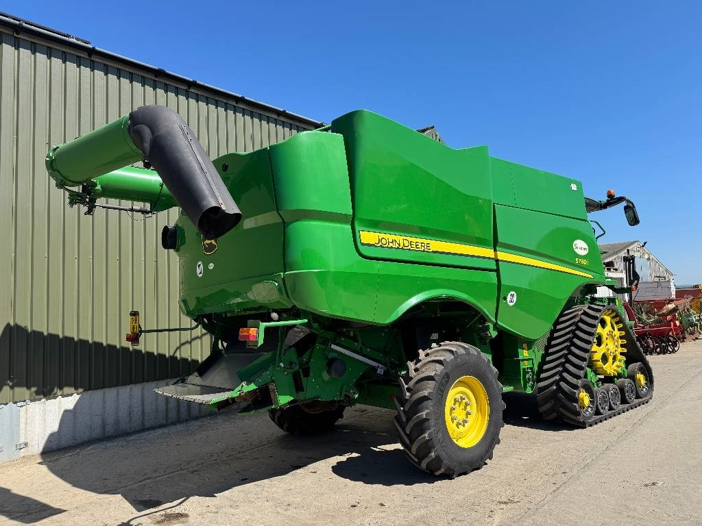 John Deere S790i c/w 735D Hydra Float - Autokombajnë: foto 4 John Deere S790i c/w 735D Hydra Float - Autokombajnë: foto 4