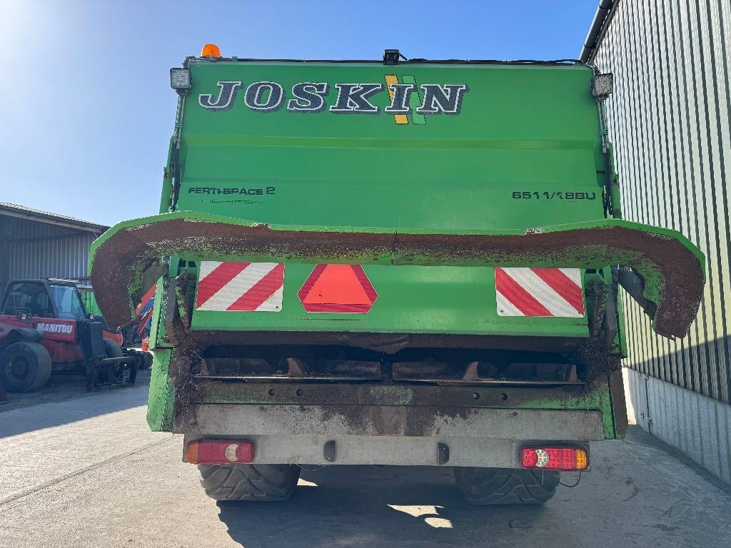 Joskin Ferti-Space 2 6511/18BU - Shpërndarës plehu: foto 4 Joskin Ferti-Space 2 6511/18BU - Shpërndarës plehu: foto 4