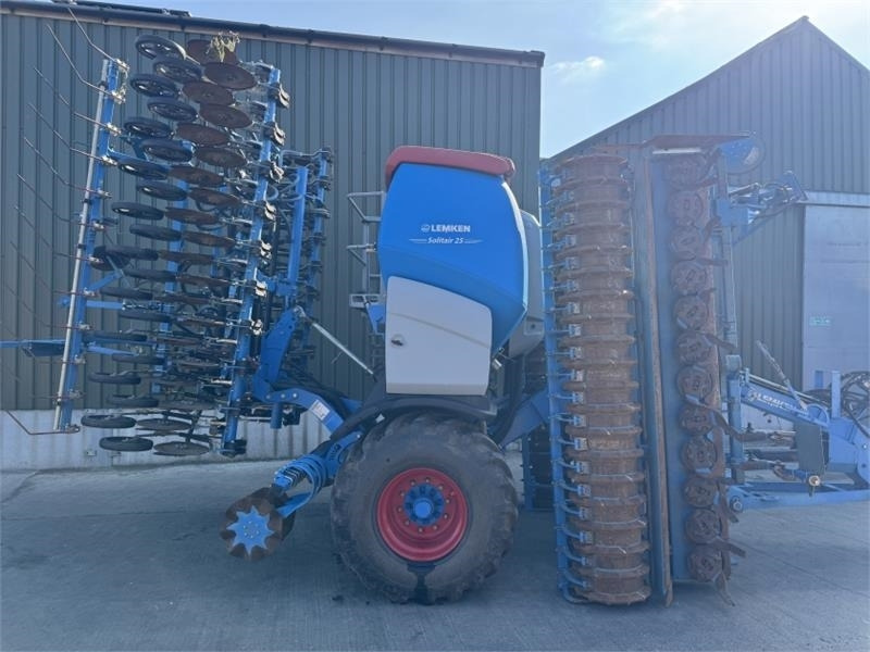 Lemken Zirkon 12 / Solitair 25 6m Combination Drill - Mbjellëse e kombinuar në radhë: foto 3 Lemken Zirkon 12 / Solitair 25 6m Combination Drill - Mbjellëse e kombinuar në radhë: foto 3