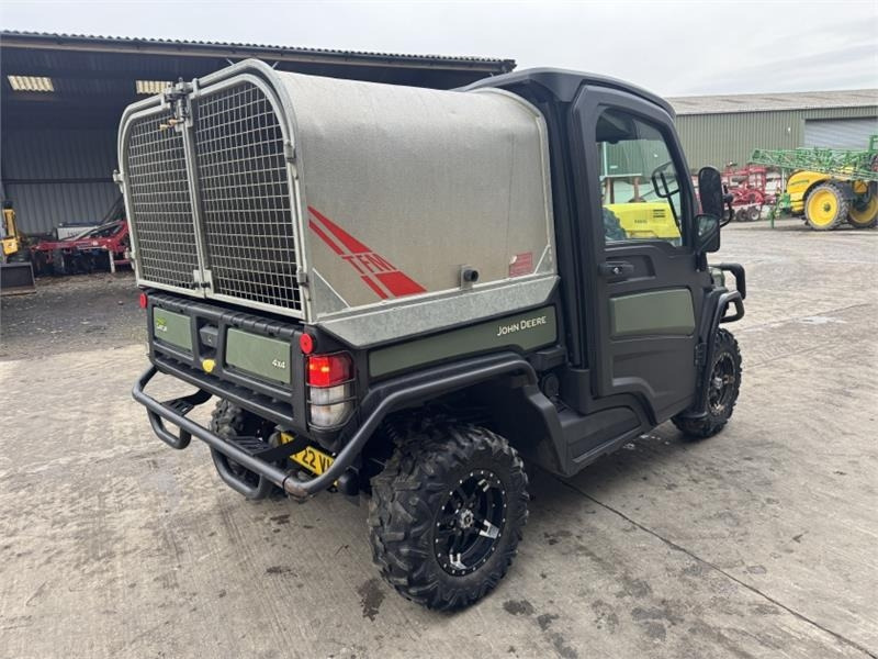 John Deere XUV 865M Gator - Makineri bujqësore: foto 4 John Deere XUV 865M Gator - Makineri bujqësore: foto 4