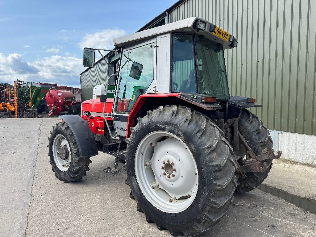 Massey Ferguson 3085 Dynashift - Traktor: foto 2 Massey Ferguson 3085 Dynashift - Traktor: foto 2