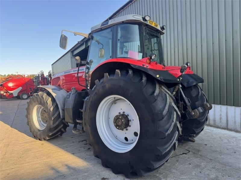 Massey Ferguson 8480 Dyna-VT - Traktor: foto 4 Massey Ferguson 8480 Dyna-VT - Traktor: foto 4