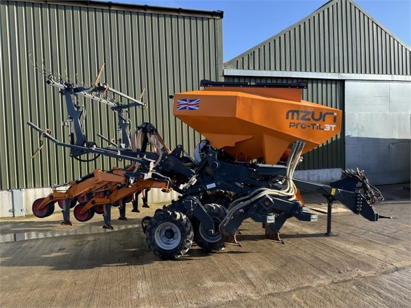 Mzuri Mzuri Pro-Til 3T **Grain and Fert** - Mbjellëse e kombinuar në radhë: foto 2 Mzuri Mzuri Pro-Til 3T **Grain and Fert** - Mbjellëse e kombinuar në radhë: foto 2