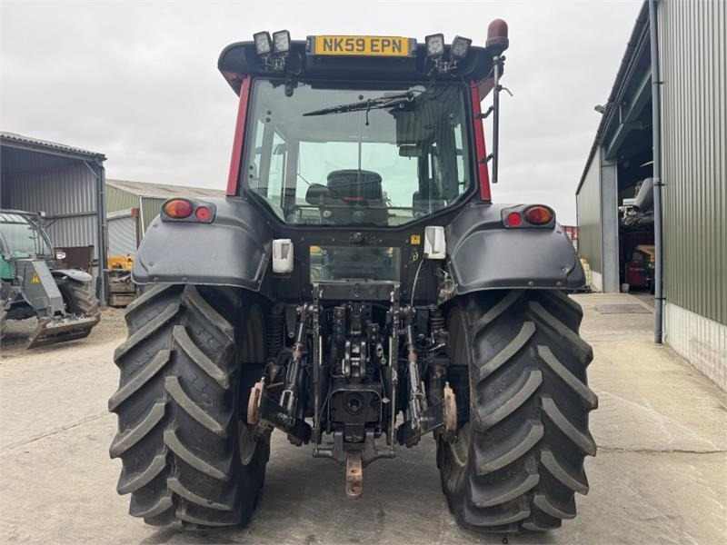 Valtra N121 Tractor - Traktor: foto 5 Valtra N121 Tractor - Traktor: foto 5