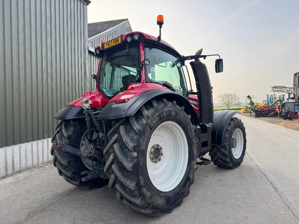 Valtra T194 Versu - Traktor: foto 4 Valtra T194 Versu - Traktor: foto 4